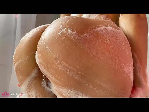 ❤️ Brineta masturbira macu vibratorom do intenzivnog orgazma pod tušem ☑ Porno na hr.vlad-massage-salon.ru ❌❤